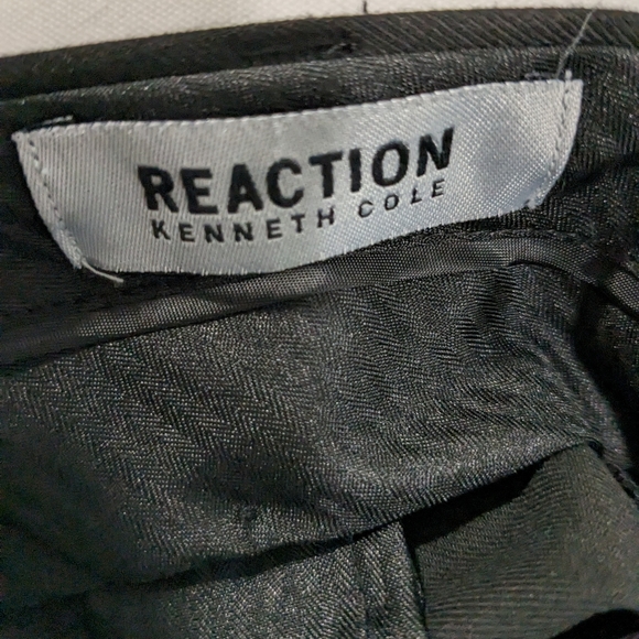 Kenneth Cole men's dress pants. Black, 38/32. - Picture 6 of 9